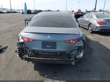 Mercedes Klasa C W206 2023 Mercedes-Benz Klasa C C300, od ubezpieczalni 2.0 Benzyna 255KM, zdjęcie 5