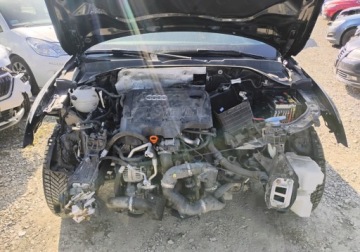 Audi Q3 I SUV 2.0 TDI 140KM 2012 Audi Q3 2012r, 2.0 TDI. Uszkodzony przod. 2.0 Diesel 140KM, zdjęcie 4