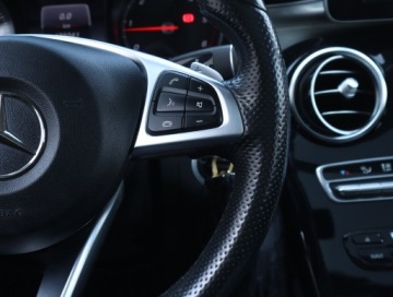 Mercedes GLC C253 SUV 2.1 220 d 170KM 2018 Mercedes GLC GLC 220 d 4MATIC, Salon Polska, zdjęcie 22