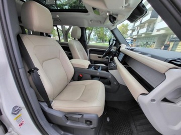 Land Rover Defender IV (L663) 90 3.0 i6P 400KM 2023 LANDROVER DEFENDER SE 110 P300AWD, 2.0l benzyna 300KM Przebieg 32,064km, zdjęcie 35