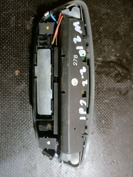 LAMPA OSVĚTLENÍ PDC MERCEDES W203 2108203601