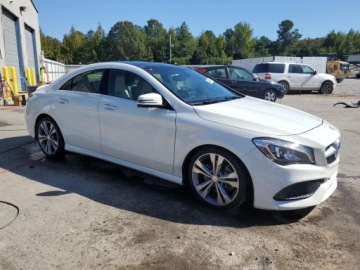 Mercedes CLA C117 2018 Mercedes-Benz CLA 250 2018 2.0 Benzyna 208KM, zdjęcie 4