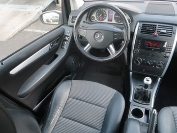 Mercedes Klasa B W245 180 CDI 109KM 2008 Mercedes B B 180 CDI , Salon Polska, Klima, zdjęcie 6