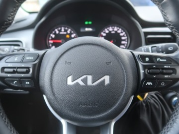 Kia Stonic I Crossover Facelifting 1.0 T-GDI 100KM 2022 Kia Stonic 1.0 T-GDI, Serwis ASO, VAT 23%, Klima, zdjęcie 14