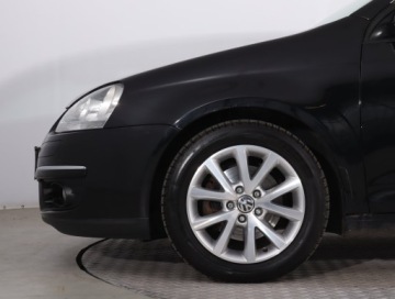 Volkswagen Jetta V 1.4 TSI 122KM 2010 VW Jetta 1.4 TSI, Salon Polska, Klima, Tempomat, zdjęcie 13