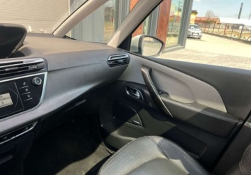 Citroen Grand C4 Picasso II Grand Picasso Facelifting 2.0 BlueHDi 150KM 2018 Citroen C4 Grand Picasso bezwypadkowe -jak noweserwis asoEXLUSIVEpaoramaxe, zdjęcie 34