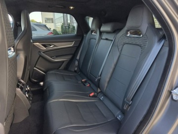 Jaguar F-Pace SVR Facelifting 5.0P V8 550KM 2022 Jaguar F-PACE SVR 5.0 V8 Supercharged 550 KM. FV23, zdjęcie 19