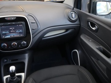 Renault Captur I Crossover 1.2 ENERGY TCe 118KM 2017 Renault Captur 1.2 TCe, Salon Polska, zdjęcie 7