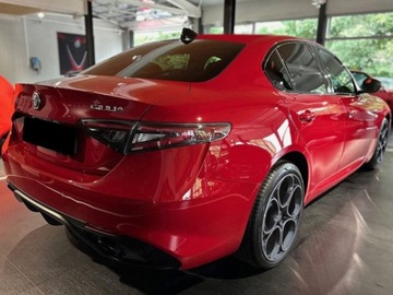 Alfa Romeo Giulia II Sedan Facelifting 2023 2.0 GME Turbo 280KM 2025 ALFA ROMEO Giulia Turbo Veloce Q4 Sedan 2.0 (280KM) 2025, zdjęcie 1