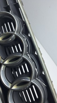 РЕШЕТКА РЕШЕТКА AUDI A3 8L 8L0807683