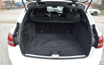 Mercedes Klasa C W205 2019 Mercedes-Benz Klasa C 2.0B AMG 265KM Navi Kamera Aktywne wydechy 123 TYS KM, zdjęcie 11