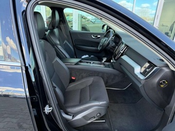 Volvo XC60 II Crossover T4 190KM 2019 Volvo XC 60 2.0 T4 Momentum Pro. 190KM, Automat, Salon PL, F-V 23 2.0, zdjęcie 14