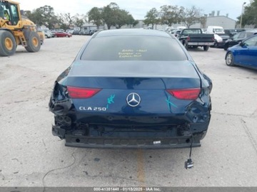 Mercedes CLA C118/X118 2022 Mercedes-Benz CLA 250 2022 2.0l 2.0 Benzyna 221KM, zdjęcie 4