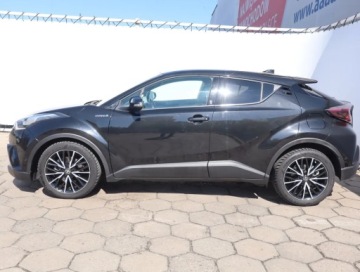 Toyota C-HR I Crossover 1.8 Hybrid 122KM 2018 Toyota C-HR 1.8 Hybrid, Automat, Navi, Klima, zdjęcie 2