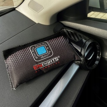 SAMOCHODOWY POCHŁANIACZ WILGOCI DO SAMOCHODU AUTA OSUSZACZ SAMOCHODOWY 500G