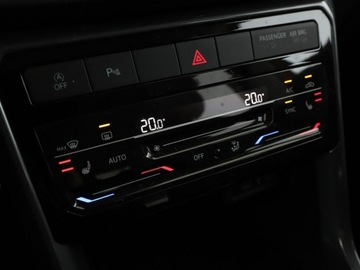 Volkswagen T-Cross SUV 1.0 TSI 110KM 2021 Volkswagen T-Cross Style automat navi grzane, zdjęcie 26