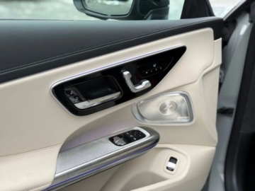 Mercedes CLE Coupe AMG 3.0 53  449KM 2025 Mercedes-Benz CLE CLE53 Coupe AMG Premium Plus - Dynamic Plus 3.0 Benzyna, zdjęcie 9