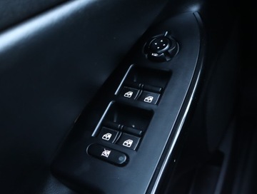 Alfa Romeo Giulietta Nuova II Hatchback 5d 1.4 TB 16v 120KM 2010 Alfa Romeo Giulietta 1.4 T, Klima, Klimatronic, zdjęcie 14