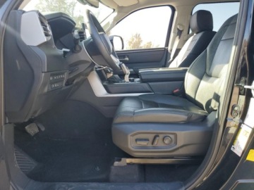 Toyota Tundra II 2022 Toyota Tundra Crewmax SR 2022 3.4l 3.4 Benzyna 348KM, zdjęcie 7