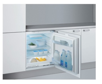 Холодильник Whirlpool ARG 585 60 см 144 л Подстольный шкаф