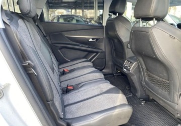 Peugeot 5008 II 2020 Peugeot 5008 1.2 PureTech mHEV Active Pack SS e-DCS6 VAT 23 1.2 136KM, zdjęcie 12