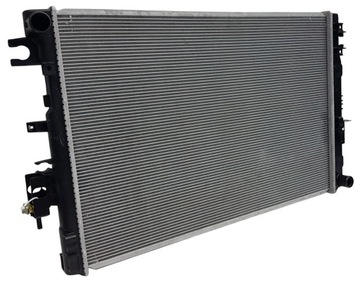 CHLADIČ NISSAN NAVARA D23 NP300 14- 2.3DCI /MT