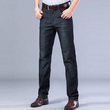 Męskie jeansy o prostym kroju, proste, szerokie nogawki, luźny krój z czarnym 28