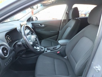 Hyundai Kona I Crossover Facelifting 1.6 T-GDI 198KM 2022 Hyundai Kona 1.6 T-GDI Style DCT I (2017-2023) 1.6, zdjęcie 16