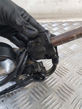 ПРАВЫЙ РУЛЬ + БАК + ПРАВЫЙ ПЕРЕКЛЮЧАТЕЛЬ HONDA CBR 900RR SC33