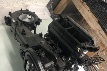 KOMBINOVANÝ SKŘÍŇKY RADIÁTORU INTERIÉR SEAT ARONA (KJ7) 2Q1816005AE 1.0L