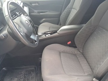 Toyota C-HR I Crossover 1.8 Hybrid 122KM 2019 Toyota C-HR 1.8 Hybrid Style Toyota C-HR 1.8 Hybri, zdjęcie 13