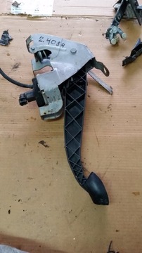 VW T6 PEDAŁ SPRZĘGŁA WYSPRZĘGLIK 7E1721059E