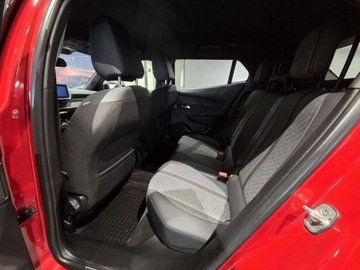 Peugeot 2008 II SUV Facelifting 1.2 PureTech 130KM 2024 Peugeot 2008 1.2 PureTech 130 Allure EAT8 SalonPL Dealer Gwarancja Vat 23, zdjęcie 9