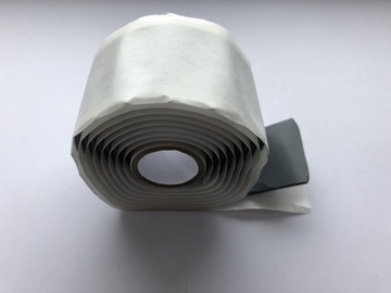 Самоклеящаяся уплотнительная лента 3М США.