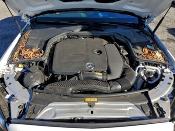 Mercedes Klasa C W206 2021 Mercedes-Benz Klasa C 300 4Matic 2021 2.0 Benzyna 255KM, zdjęcie 6