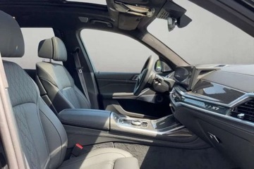BMW X7 SUV Facelifting 3.0 40d 352KM 2025 BMW X7 xDrive 40d 352KM Duzy rabat Dowolna konfiguracja Polski salon, zdjęcie 10