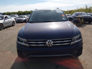 Volkswagen Tiguan II 2021 Volkswagen Tiguan 2021 VOLKSWAGEN TIGUAN 2.0T SE2.0T SE R-LINE BLACK2.0T S, zdjęcie 1
