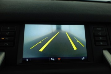 Land Rover Discovery Sport SUV 2.0 TD4 180KM 2017 Land Rover Discovery Sport TD4, Salon Polska, zdjęcie 12