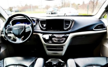 Chrysler Pacifica II 3.6 V6 291KM 2021 Chrysler Pacifica LPG - BRC , 8 miejsc, Zadbana 3.6 BenzynaLPG 291KM, zdjęcie 29