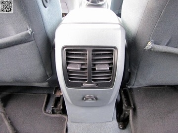 Ford C-MAX II Minivan 1.6 TDCi 115KM 2011 Ford C-MAX Ford C - Max 7-osobowy 1.6 Diesel 116KM, zdjęcie 8