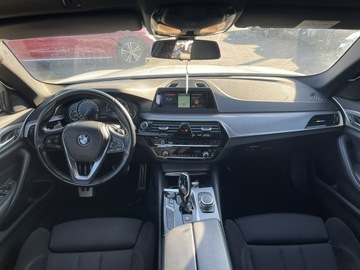 BMW Seria 5 G30-G31 Limuzyna 540d 320KM 2019 BMW 540 M Sport XDrive Skóra Kamera Panorama, zdjęcie 9