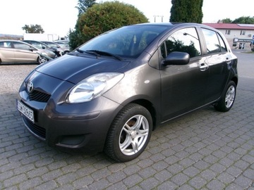 Toyota Yaris III Hatchback 5d 1.0 VVT-i 69KM 2011 Toyota Yaris Toyota Yaris II Toyota Yaris Sprowadzona Zarejestrowana stan