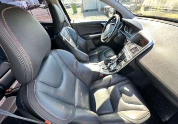 Volvo XC60 I SUV Facelifting 2.0 D4 DRIVE-E 190KM 2016 Volvo XC 60 Ocean Race, 2.0 Diesel 190KM, zdjęcie 10