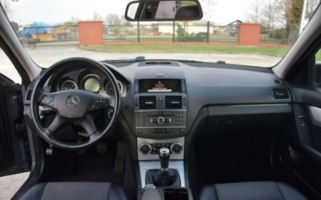 Mercedes Klasa C W204 Limuzyna 1.8 180 K 156KM 2010 Mercedes-Benz Klasa C 1.8B 2010r 95 TYS KM Navi 2 KPL KOL Sprowadzony, zdjęcie 21
