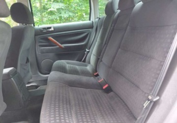 Volkswagen Passat B5 Sedan 2.0 i 115KM 2003 Volkswagen Passat Sliczny VW Passat B5 FL 2.0cm benzyna 114KM stan bdb dlu, zdjęcie 5