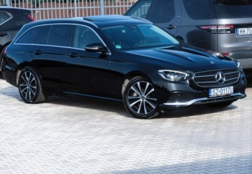 Mercedes Klasa E W214 2023 Mercedes E300de 306ps Szyber Blis Virtual Webasto Kamera LKA NFC Sam Parkuj, zdjęcie 35