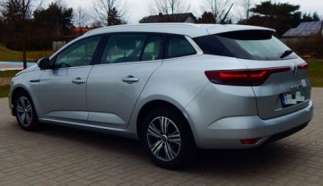 Renault Megane IV Grandtour Facelifting 1.3 TCe 140KM 2022 Renault Megane IV 1.33 TCE kombi bogata wersja ładny zadbany bezwypadkowy, zdjęcie 3