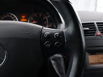 Mercedes Klasa A W169 Coupe 1.5 160 95KM 2009 Mercedes A A 150 , Klima, Tempomat, Parktronic, zdjęcie 16