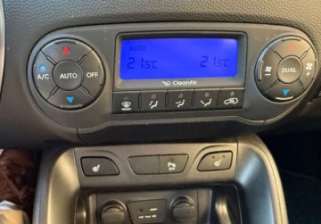 Hyundai ix35 SUV Facelifting 1.6 GDI 135KM 2015 Hyundai ix35 salon PL bezwypadkowy oryginalny niski przebieg od emeryta, zdjęcie 19