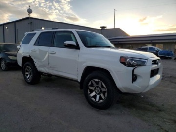Toyota 2023 Toyota 4-Runner Se 2023 4.0 Benzyna 270KM, zdjęcie 4